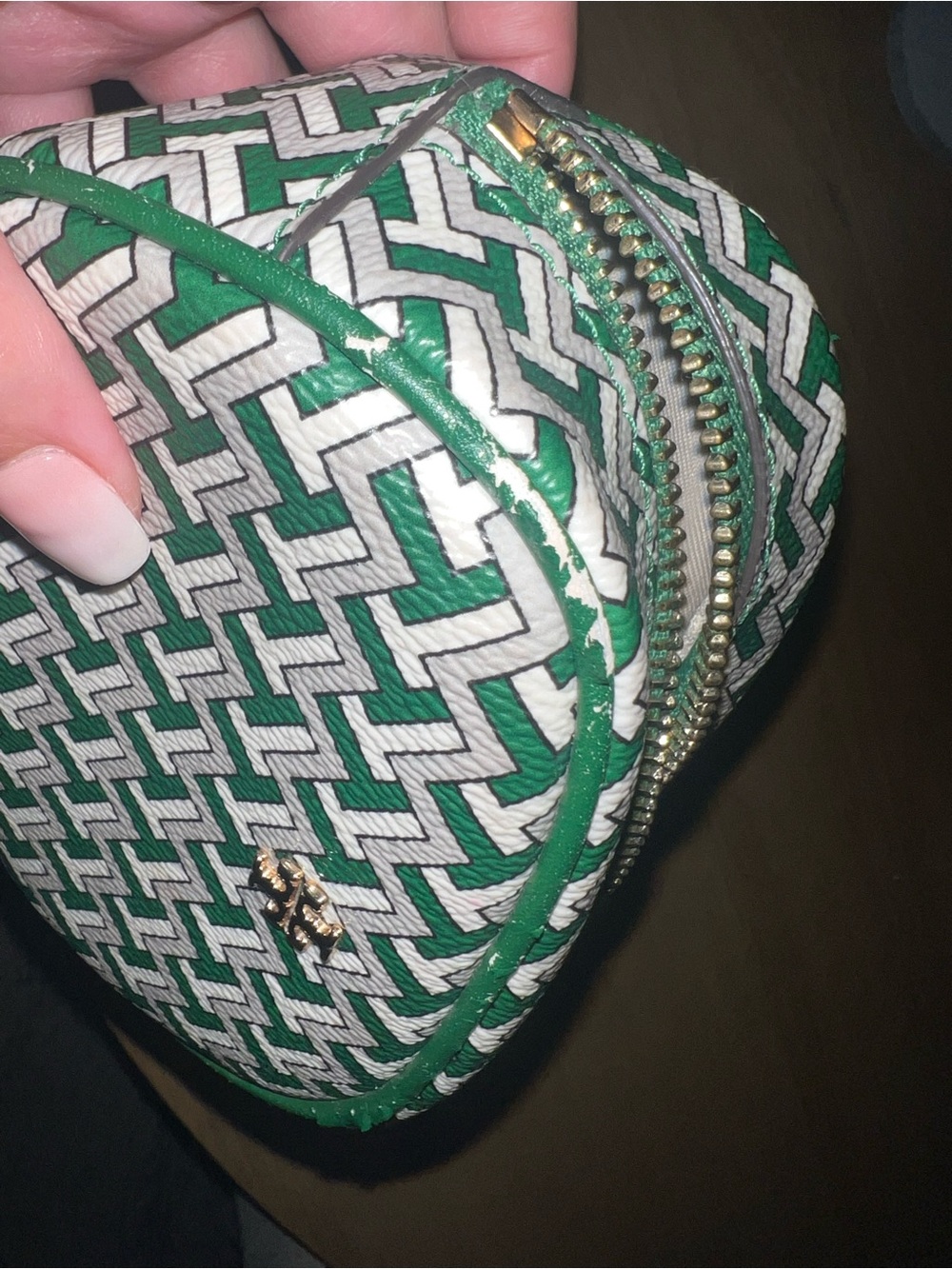 Tory Burch Green & White Woven-Pattern Cosmetic Pouch with Gold Logo - Picture 8 of 8